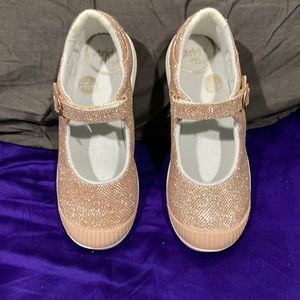 Stride Rite Mary Janes size 1.5 like new